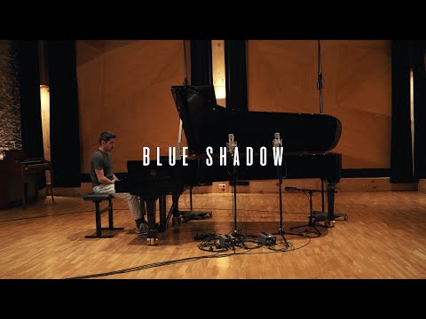 Unai Karam - blue shadow (Official Video)