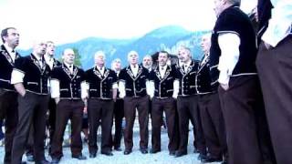 preview picture of video 'Jodlerklub Rothorn, Brienz'
