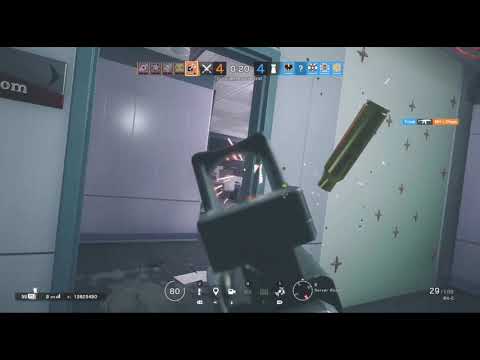 How a Controller Champ clutches a 1v5, almost...