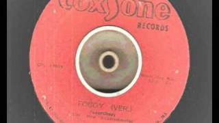 burning spear - foggy road + foggy version - coxsone records  june 1974 roots reggae