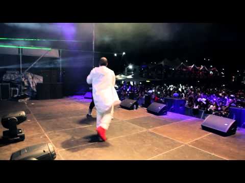 Cassper Nyovest & Anatii peforming My Own #AxecessJozi