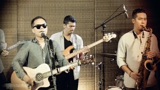 Indra Lesmana &amp; Friends ft. Sandhy Sondoro - Tak Pernah Padam @ Mostly Jazz in Bali 11/09/2016 [HD]