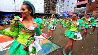 preview picture of video 'Carnaval de Oruro: Caporales Centralistas traditional Bolivian dancing at Carnival (HD long version)'