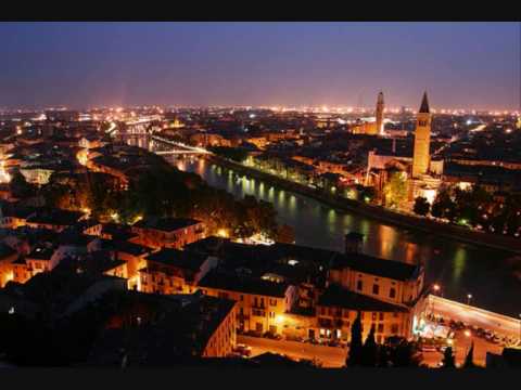 Casteway - Le strade di Verona.wmv