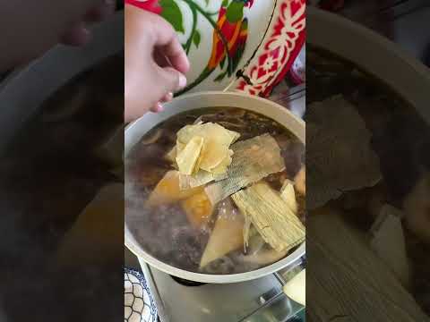 Making vegetarian stew #evahome #DannySriphinyoFamily