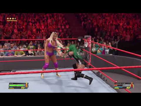 Shotzi vs Charlotte flair