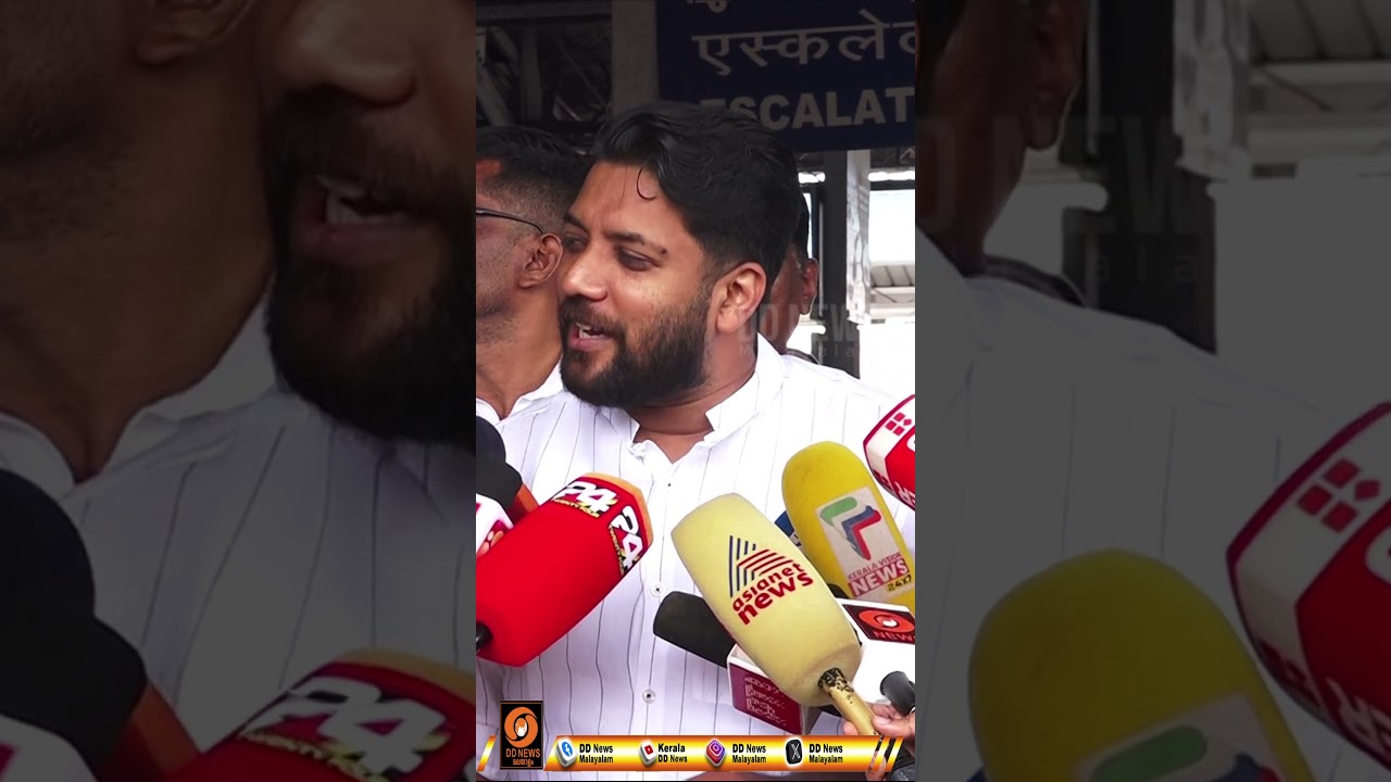 'നിലമ്പൂരിലെ തോൽവി ഉറപ്പായപ്പോൾ RSSന്റെ വാതിലിന് മുന?