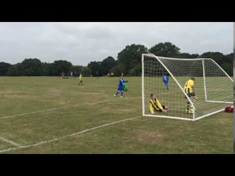 Ridgeway Rovers - U11's Switching Play to Score