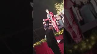 billy Christmas  concert  ri I'm going to email Santa