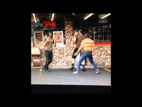 East Freaks - B.A.S.E. (Original Mix)