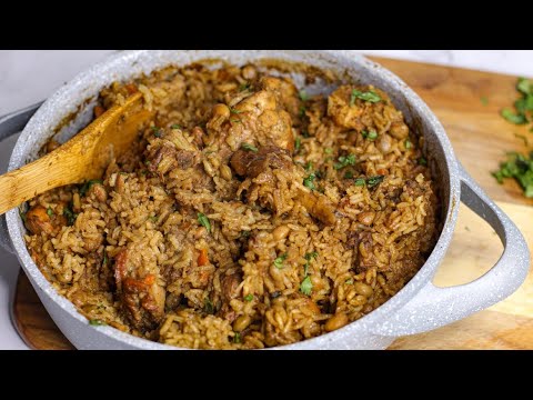 Lets Make Chicken Pelau|| NOVART Premium Herb Keeper Review|