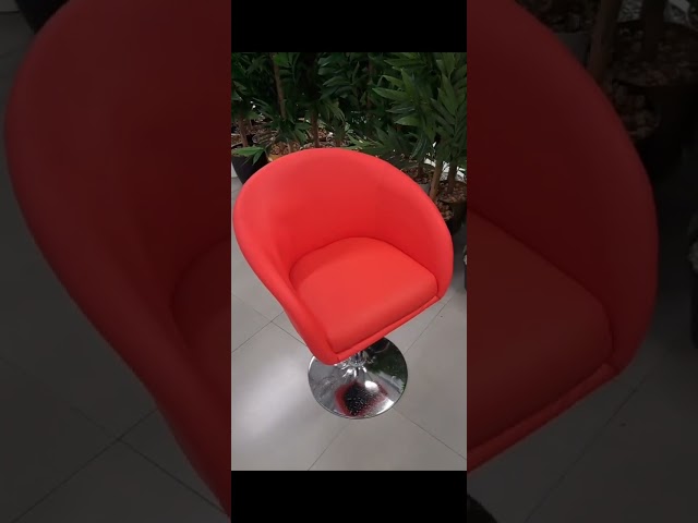 كرسي بوفيه أحمر مع مسند الظهر
