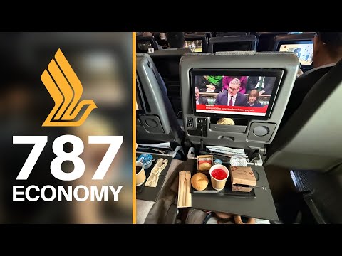 Is SINGAPORE AIRLINES ECONOMY CLASS Still FANCY in 2026? 🤔