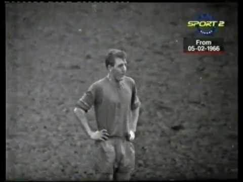 Bristol City 1 v 1 Manchester City Feb 1966