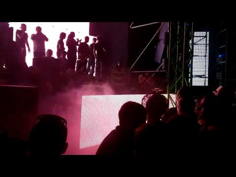 Luciano @ Extrema Belgium 2011 plays the Sunclub - Fiesta :))