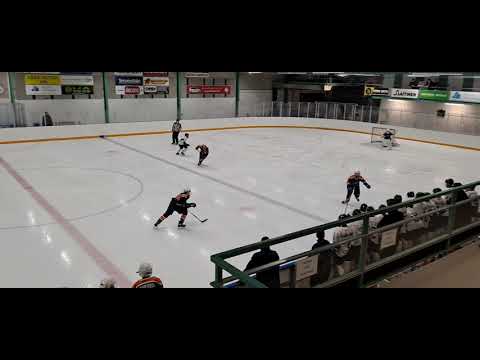 Sarjaottelu Kiekko-Vantaa Juniorit U15 vs Kiekko-Espoo 10.10.2021 Toinen erä