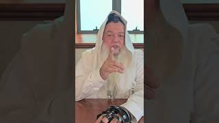 שער הביטחון | סבב שני - פרק 62 (הרב יגאל כהן) - התמונה מוצגת ישירות מתוך אתר האינטרנט יוטיוב. זכויות היוצרים בתמונה שייכות ליוצרה. קישור קרדיט למקור התוכן נמצא בתוך דף הסרטון