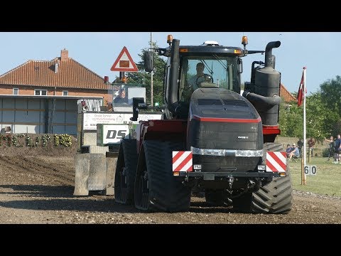 Case IH 620 QuadTrac Getting Tested to  It's Max at The Pulling Arena | Tractor Pulling Denmark