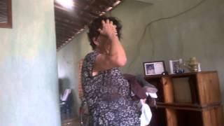 Minha mãe é rock na veia!!! No som Pansy da banda grunge PAW...