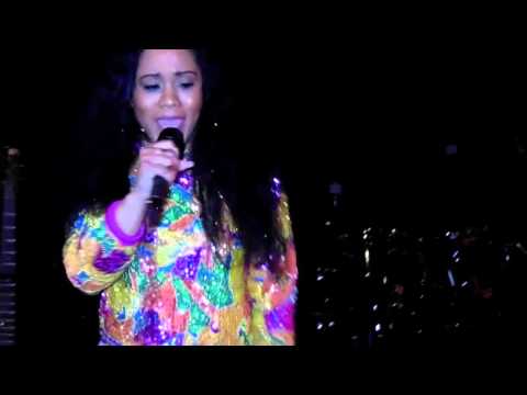 Sunny McCoy (@sunnymccoy) Performs at Direct 2 Exec Artist Experience NYC 4/17/16