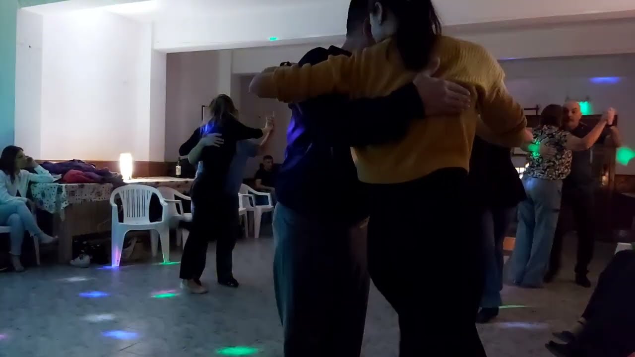D'Arienzo/Mauré "Compadron" 🇦🇷 21/06/23 TDJ Jorge Fernández 🎧 Abrazo Fueguino ☃️ USHUAIA