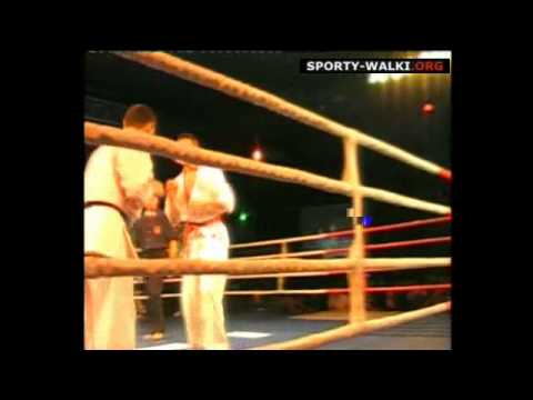 Kyokushin: Marek Odzeniak vs Maciej Mazur