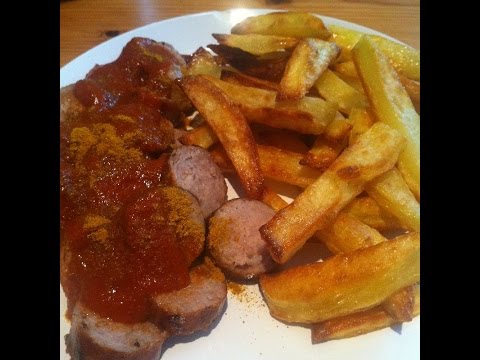 Ich koche heute: Currywurst mit selbstgemachter Currysauce und Ofenpommes (Rezept)