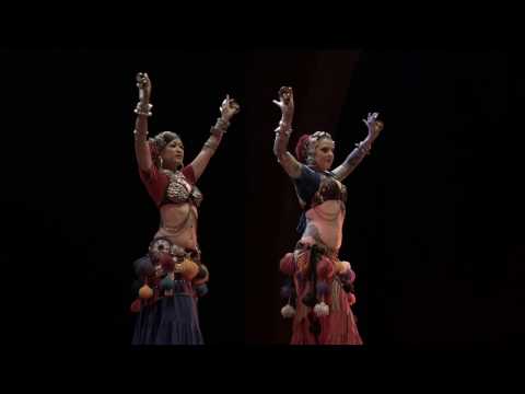 Kristine Adams and Kae Montgomery Improv@Gala Show Tribal Umrah 2016