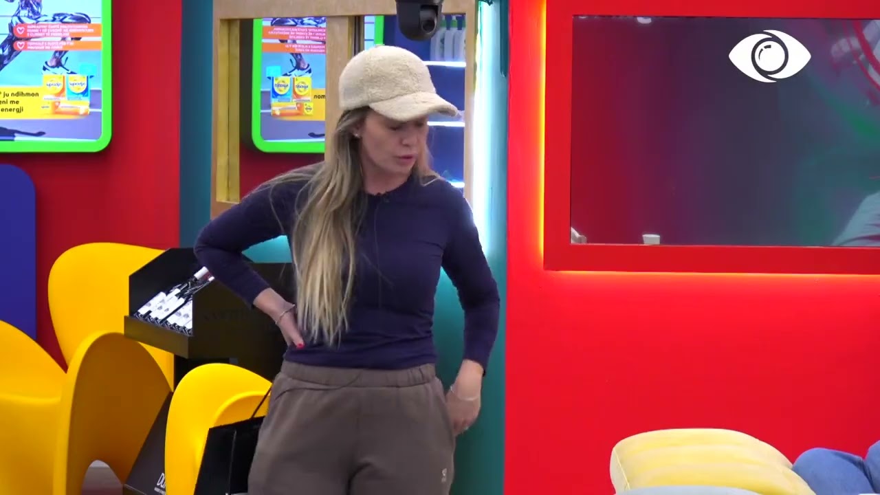 Ti je lojtare e fortë/ Olta-Teas: Po dole, më prish punë…