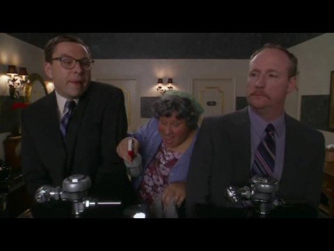 Little Britain USA - Toilet Cleaning Lady