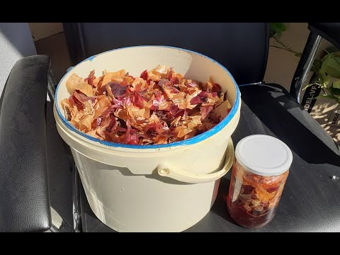 KAKO SE PRAVI TEČNO ĐUBRIVO OD LUKOVINE