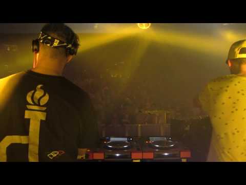 DESTRUCTO B2B WAX MOTIF - LAZERS AND PUSHUPS @ HOLY SHIP 9.0 - 1.10.2017