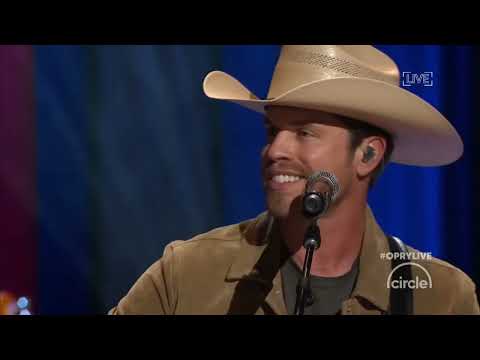 Dustin Lynch - Cowboys and Angels (Opry 5000)