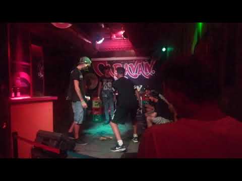 Falnu - BATALLAS DE GALLOS (SALA CARAVAN) "Recopilatorio"