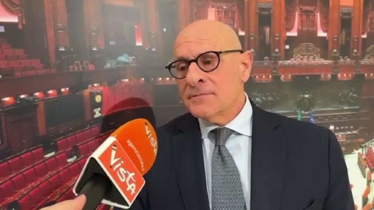 Manovra, Rampelli (FdI): Di fronte ai dati alla sinistra non resta che dire 'Rivoluzione è rinviata'