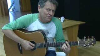 Get Cereal TV: Peter Combe Sings "Toffee Apple"