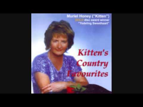 Kitten (NZ Yodelling Queen) - Don't Let Me Cross Over (c.1983).