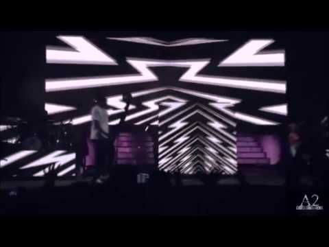 Pharrell Williams - Coachella 2014 feat Jay Z (  IN LIVE )