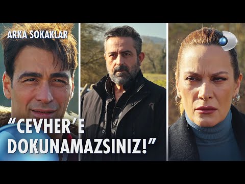 Bozo ve Candan pazarlık için masada! | Arka Sokaklar 736. Bölüm
