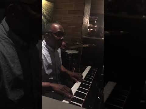 Joe Valentino (Drummer)