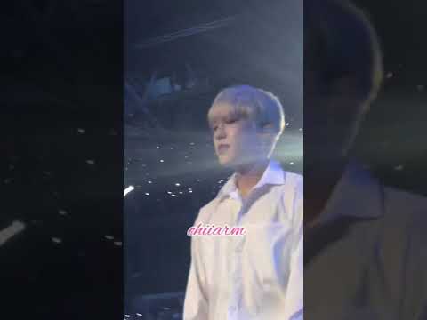 180901 Wanna One - Always (Woojin focus) @ One The World in Manila