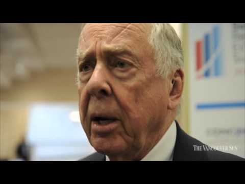 Video: T. Boone Pickens in Surrey raw clips