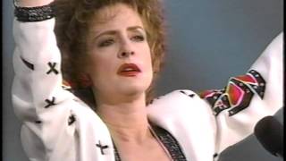 Patti LuPone Sings Anything Goes, Don't Cry for Me Argentina, Blow Gabriel Blow