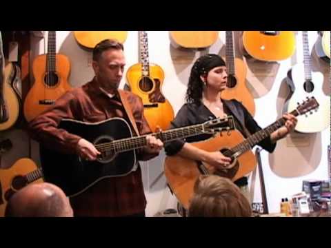 Corinne West & Kelly Joe Phelps - "Audrey Turn the Moon"