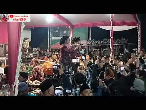 "DUET MAUT" NIKEN SALINDRI Feat RINA ADITAMA