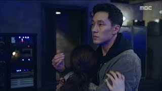Download lagu [My Secret Terrius] EP15 So Ji-sub embraces to hide Jung In-sun's eyes, 내 뒤에 테리우스20181018 mp3