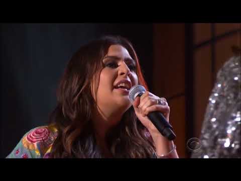 Karen Fairchild & Hillary Scott perform "Does He Love You" live 2017 RebaTribute HD 1080p