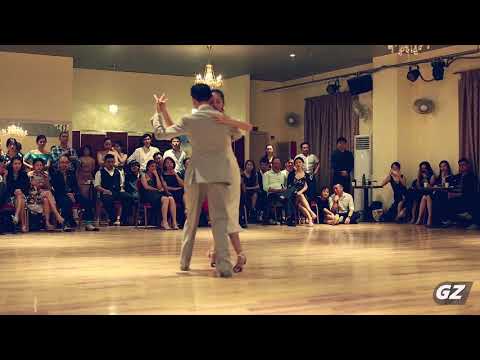  a  dance  to  the  tango  "  Jueves  "  by  Juan D'Arienzo  at  Guangzhou International Tango Festival  in  2019