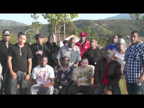 MiKEY oOo - Grey Rags and Grey Chucks