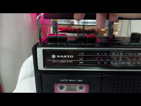 Sanyo M2404N BoomBox image 6
